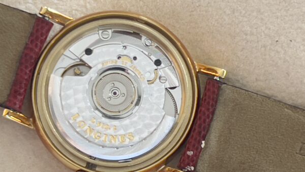 Longines L47446121 in Oro Giallo 18k con Data - immagine 33