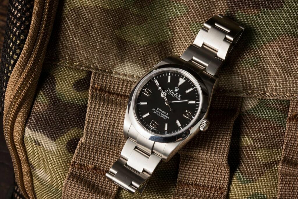I dettagli: Rolex Explorer contro Tudor Ranger