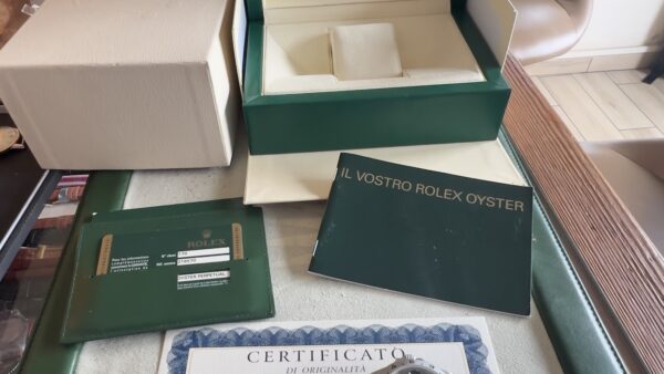 Rolex Explorer II 216570 Usato (Buono) | Anno di produzione 2013| Con scatola | Con documenti - immagine 2