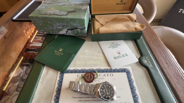 Rolex Explorer 36mm del 1998 full set top condition con documenti e scatola Rolex (RISERVATO) - immagine 3