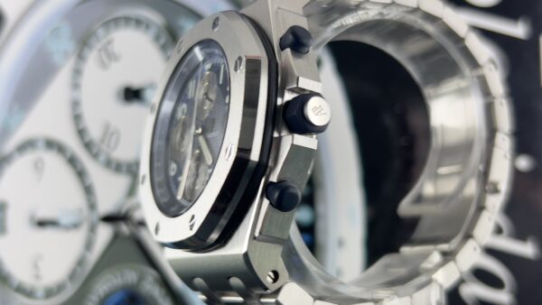 Audemars Piguet Royal Oak Offshore Chronograph 25721ST | 'The Beast' | Original papers | | 2005 - immagine 21