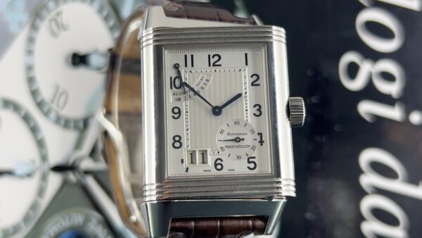 Jaeger-LeCoultre Reverso Grande Date 29mm Grande Date Power Reserve Steel Silver Dial Box and Papers 2004 - immagine 17