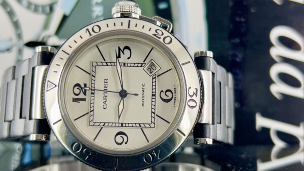 Cartier Pasha Seatimer white  Dial 2790  Rubber And Steel Bracelet