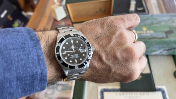 Rolex Submariner Date 40mm Automatik 16610 Papers + Box - immagine 19