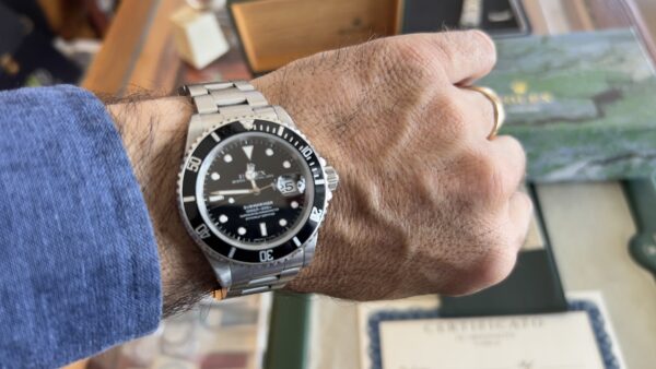 Rolex Submariner Date 40mm Automatik 16610 Papers + Box - immagine 4