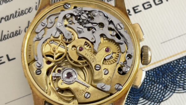 Universal Genève Tri-Compax 12265 - immagine 10