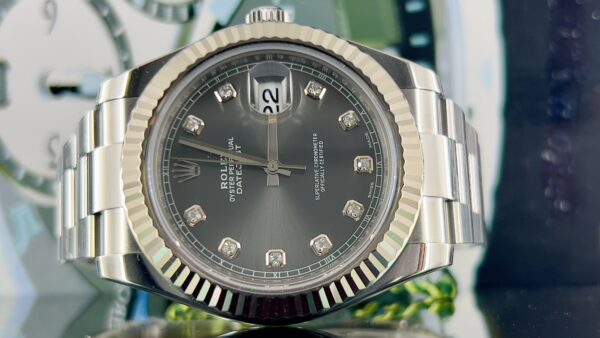 Rolex Datejust II  orologio con quadrante in rodio e diamanti da 41 mm