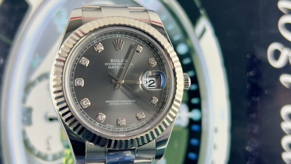 Rolex Datejust II  orologio con quadrante in rodio e diamanti da 41 mm - immagine 11