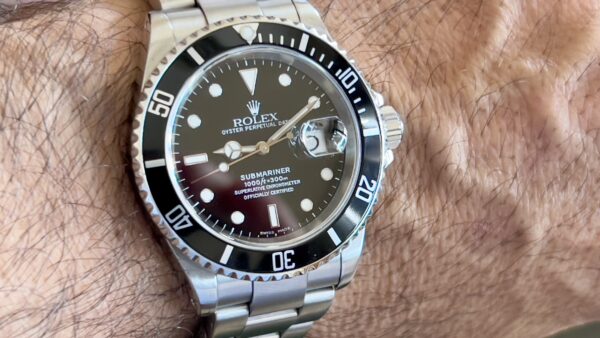 Rolex Submariner Date 16610 Usato (Ottimo) | Anno di produzione 2002 | Con scatola originale | Con documenti originali - immagine 4