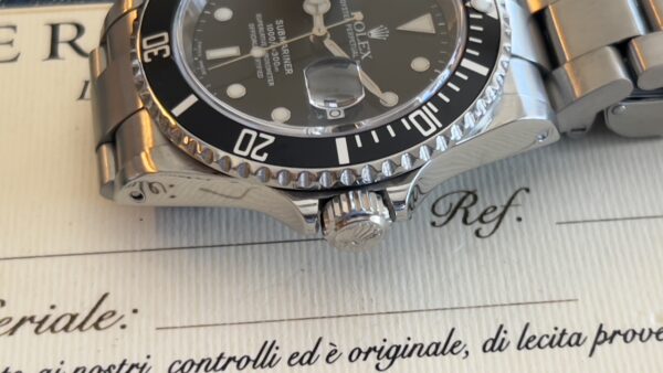 Rolex Submariner Date 16610 Usato (Ottimo) | Anno di produzione 2002 | Con scatola originale | Con documenti originali - immagine 20