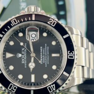 Rolex Submariner Date 16610 Usato (Ottimo) | Anno di produzione 2002 | Con scatola originale | Con documenti originali