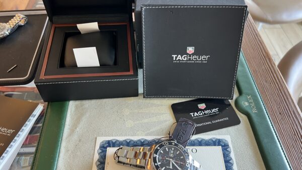 TAG Heuer Aquaracer 500M Defender CAJ2112 Schwarz Limited Edition Full-Set - immagine 9