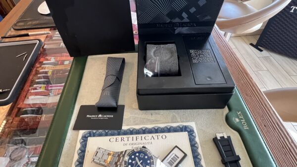 Maurice Lacroix AIKON Automatic Venturer 38mm AI6057-SSL22-330-1 - immagine 11