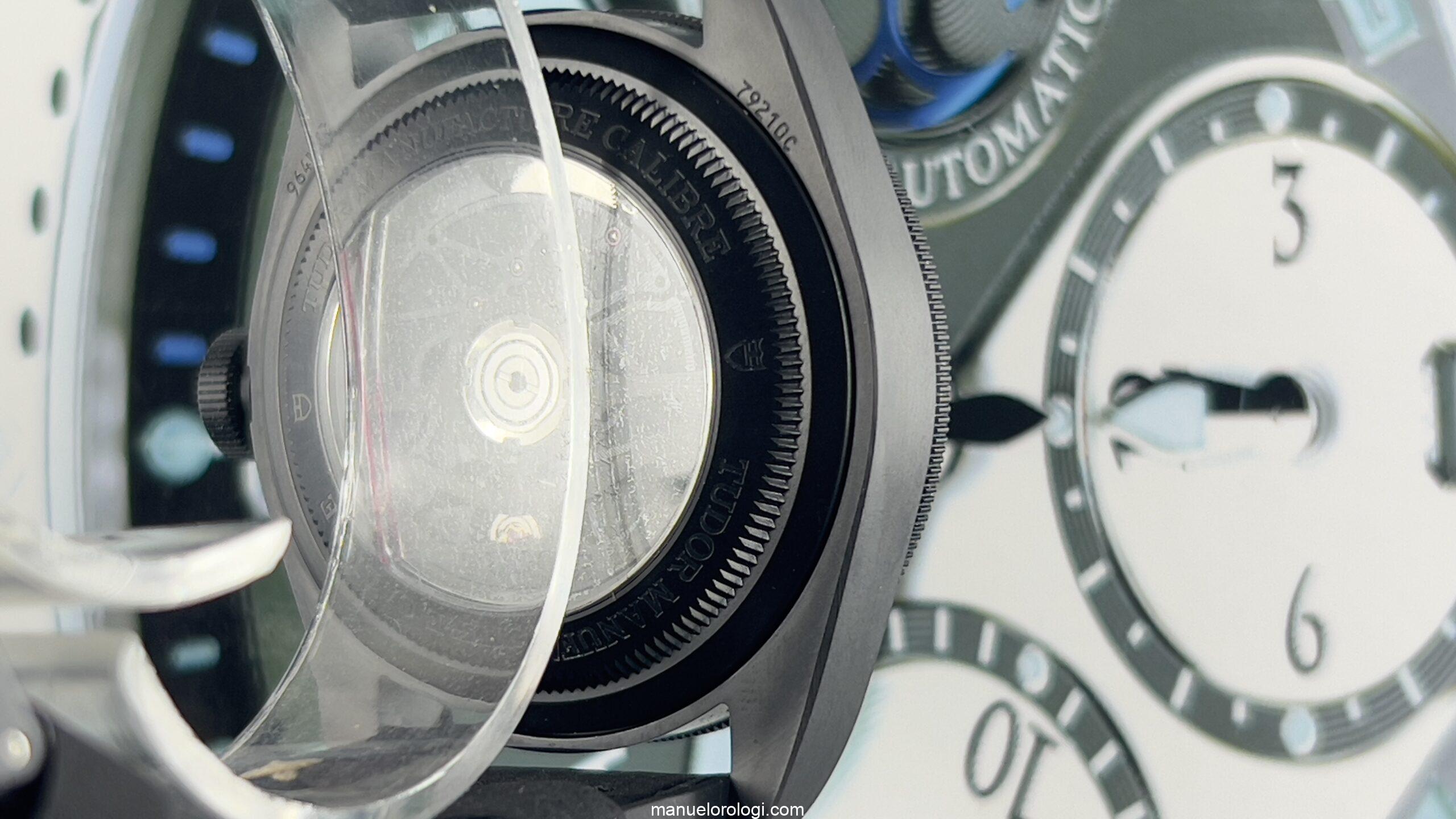 Tudor Black Bay Ceramic 79210CNU MM 41 Black Automatic New Full Set - immagine 23