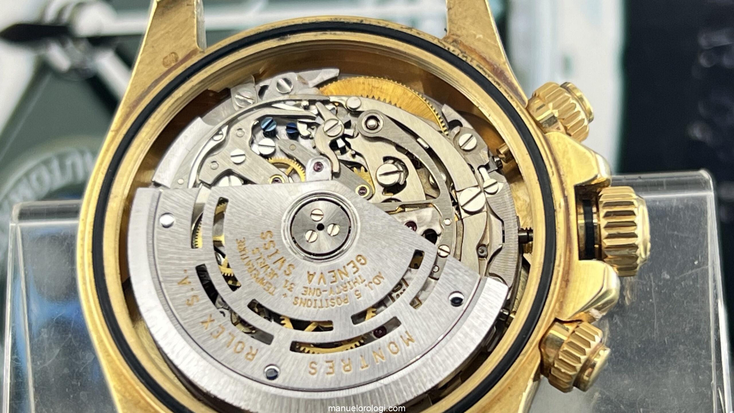 Rolex Daytona "Zenith Movement" Yellow Gold White Arabic Dial 16518 Usato (Ottimo) | Anno di produzione 1998 | Con scatola originale | Con documenti originali - immagine 9