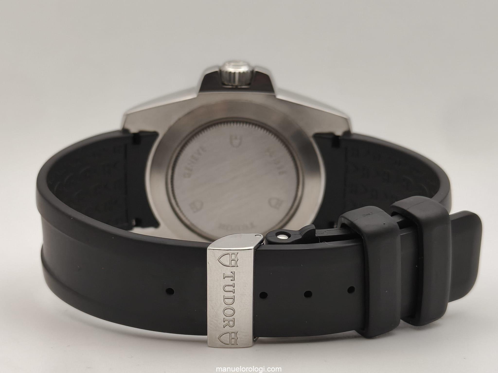 Tudor Hydronaut II (2) (Polar Zifferblatt) Neues Armband! Usato (Buono) | Anno di produzione 2008 | Senza scatola originale | documenti originali - immagine 4